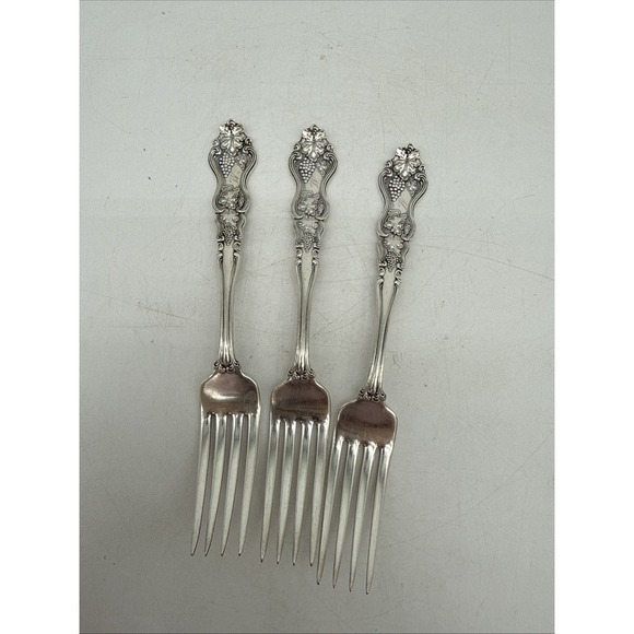 1847 Rogers Bros Other - Roger & Bros Grape Pattern Triple Plate Flatware Dinner Fork 7.5" Lot of 3